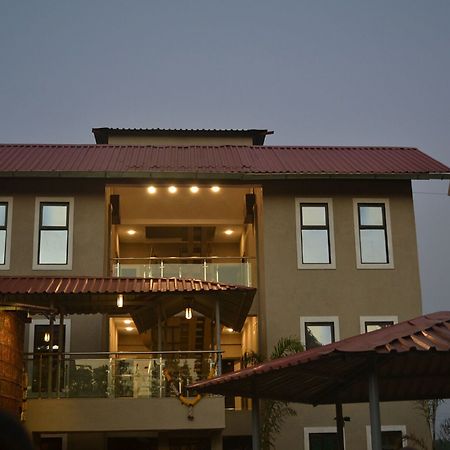 Oyo 11898 Hotel Vhyomaan Mahābaleshwar Dış mekan fotoğraf